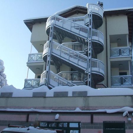 Hotel Kristall Loiano Exterior foto